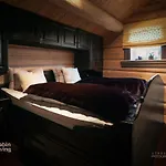 別荘 Luxury At Nesfjellet With Sauna, Bbq, Close To & Golf ネスビン